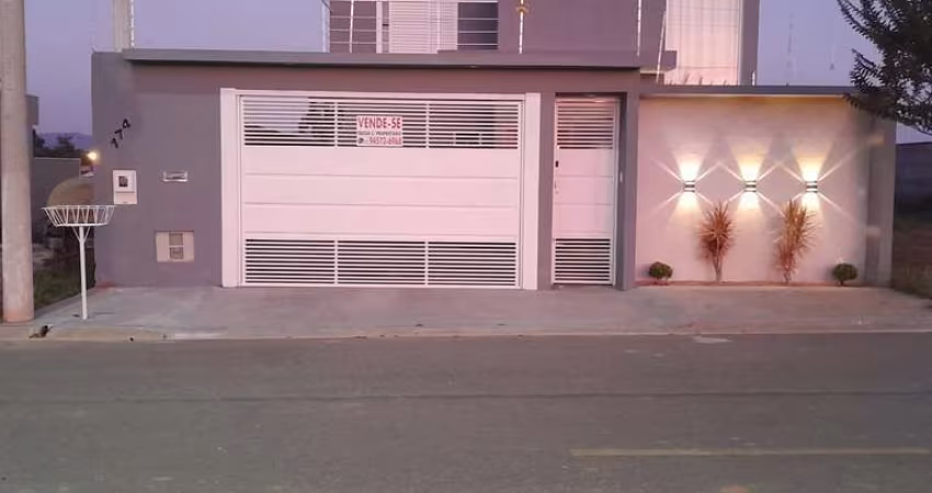 Casa para Venda em Itupeva, Residencial Tosi, 2 dormitórios, 2 suítes, 3 banheiros, 2 vagas