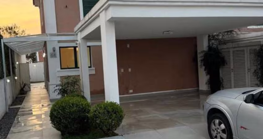 Casa em Condomínio para Venda em Santana de Parnaíba, Tamboré, 4 dormitórios, 2 suítes, 3 banheiros, 3 vagas