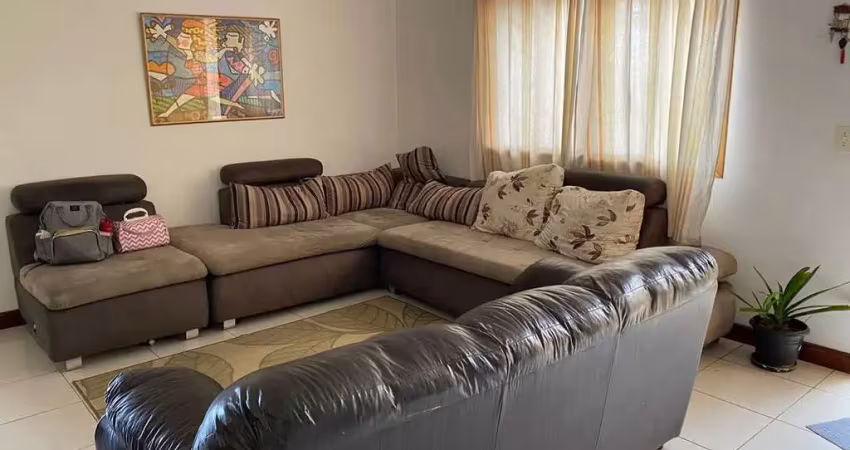 Casa para locação em cajamar, colina maria luíza (jordanésia), 3 dormitórios, 1 suíte, 2 banheiros, 4 vagas