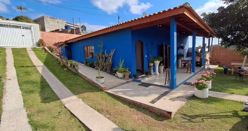 Casa para Venda em Jarinu, Jardim Florença, 3 dormitórios, 1 suíte, 2 banheiros, 2 vagas