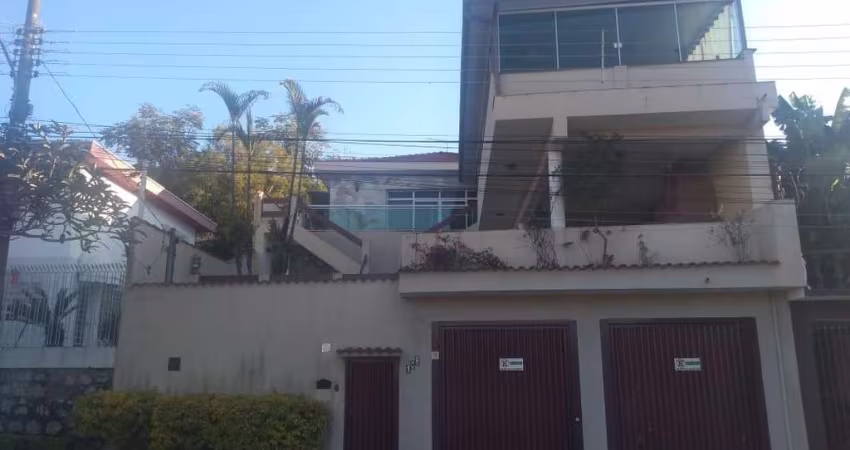 Casa para Venda em Caieiras, Região Central, 5 dormitórios, 4 banheiros, 2 vagas