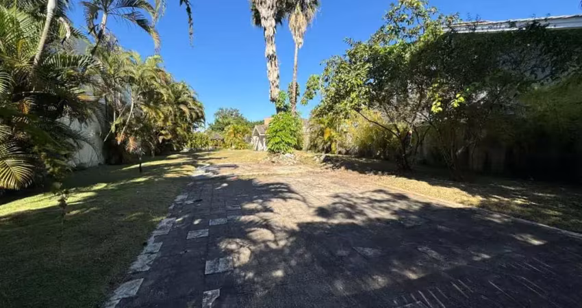 Terreno em condomínio para venda em santana de parnaíba, alphaville