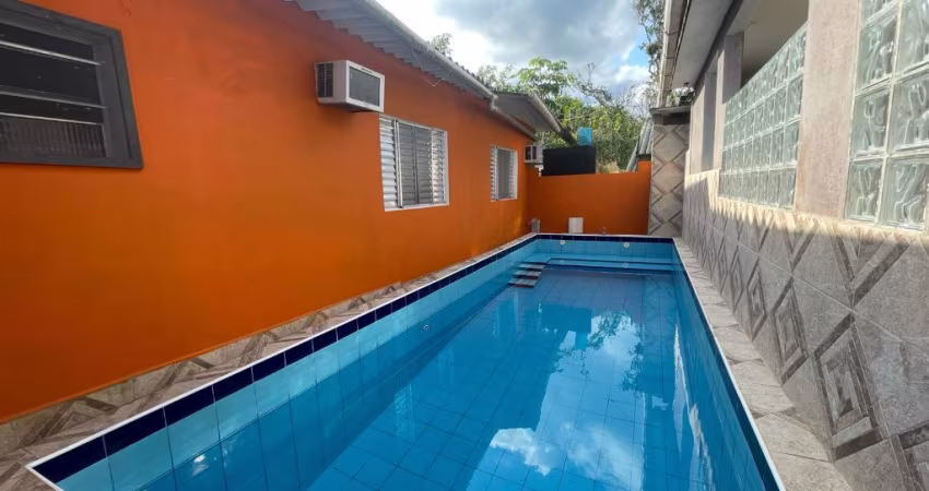 Casa em área de chácara no Parque Vergara em Itanhaém-SP