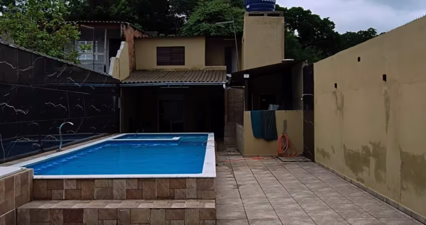 Casa no Jardim Guacyra em Itanhaém-SP