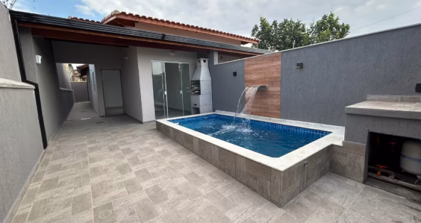 Casa lado praia no Bopiranga em Itanhaém-SP