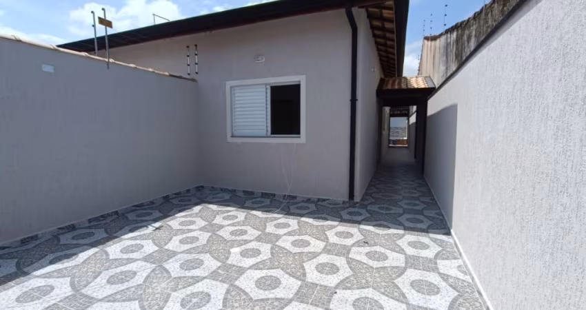 Casa lado praia no Bairro Santa Julia em Itanhaém-SP