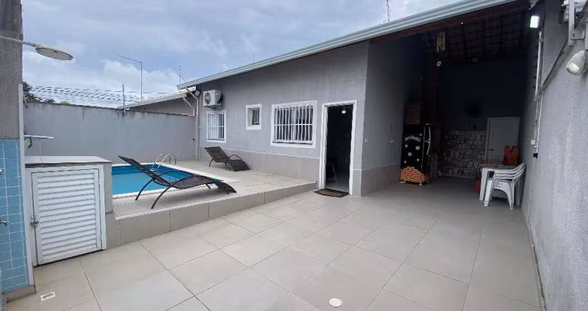 Casa lado praia no bairro Cibratel 2 em Itanhaém-SP