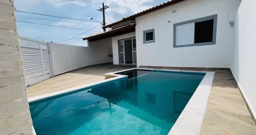 Casa lado praia  no Balneario California em Itanhaém-SP