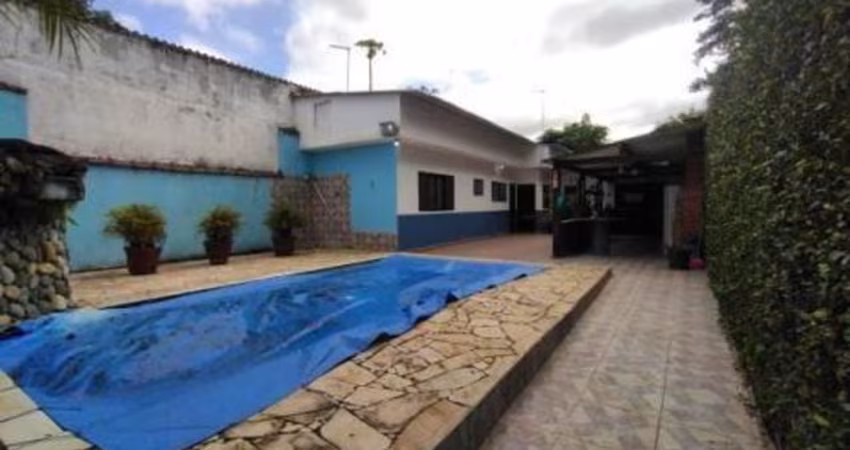Casa no bairro Coronel em Itanhaém