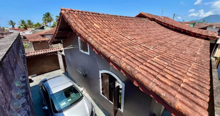 Casa no Balneario Oasis, em Peruibe