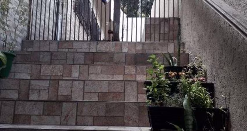 Casa com 3 dormitórios à venda, 100 m² por R$ 430.000,00 - Vila Carmosina - São Paulo/SP