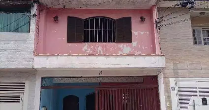 Sobrado Grande com 3 Dormitórios para alugar, 100 m² por R$ 2.400/mês - AE Carvalho - São Paulo/SP