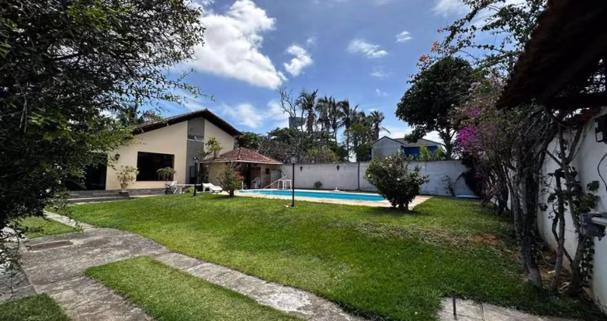 Mansão para Venda em Cabo Frio, Palmeiras, 5 dormitórios, 1 suíte, 4 banheiros, 7 vagas