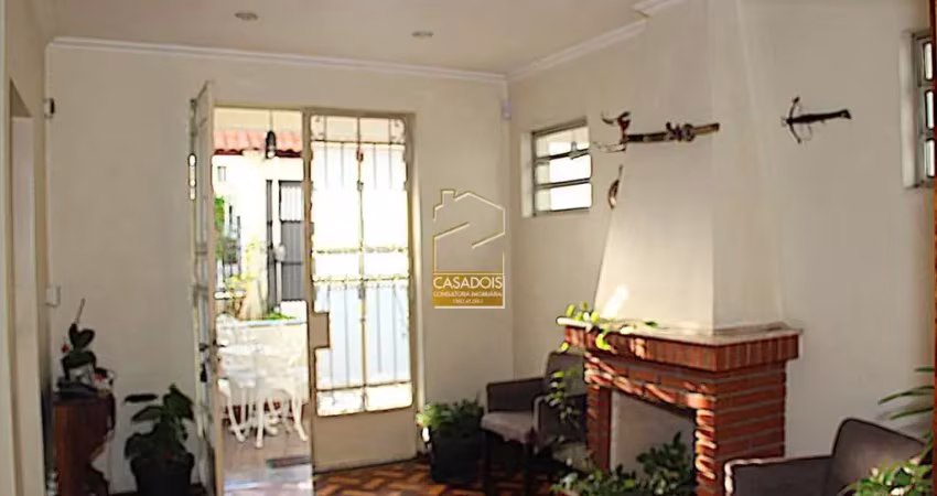Casa sobrado à venda com 220m 4 suítes 5 vagas no planalto paulista