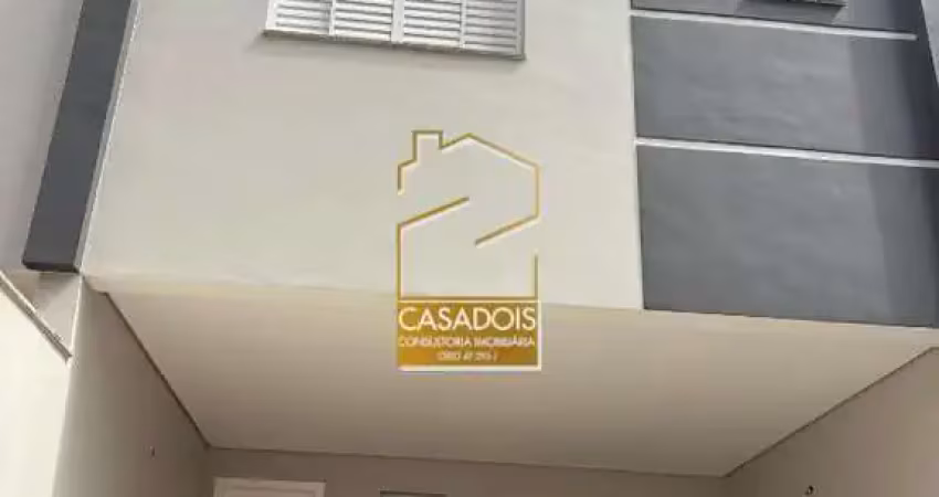Casa sobrado à venda com 220m 3 quartos 4 vagas na saúde
