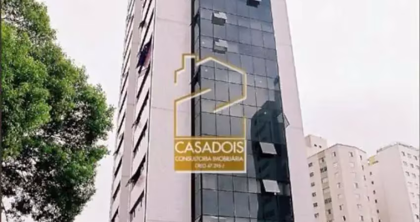 Conjunto comercial à venda ou para alugar com 33,00m² e uma vaga em são judas