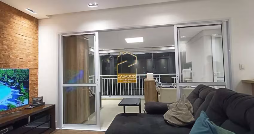 Apartamento totalmente mobiliado e equipado com 72 m², varanda gourmet e 2 suítes à venda na vila mascote