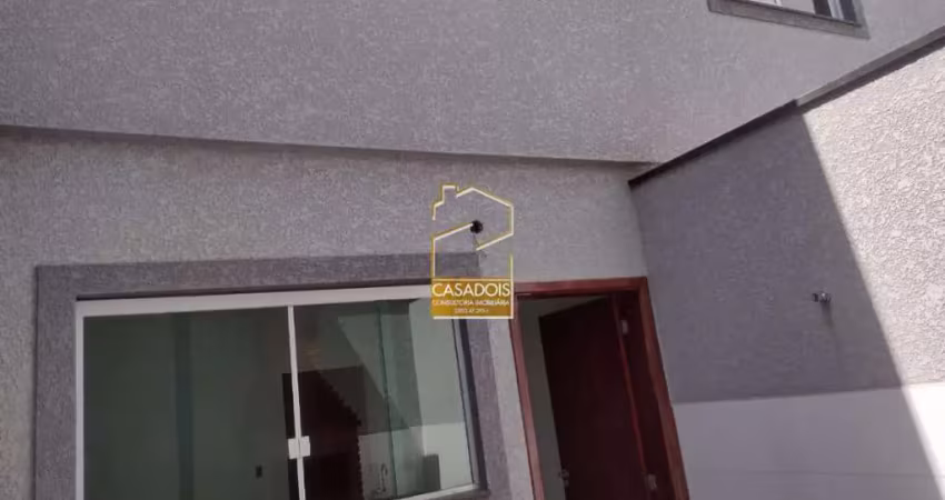 Sobrado novo para venda com 100m², 3 quartos, 1 suite e 2 garagens na vila clarice - sp