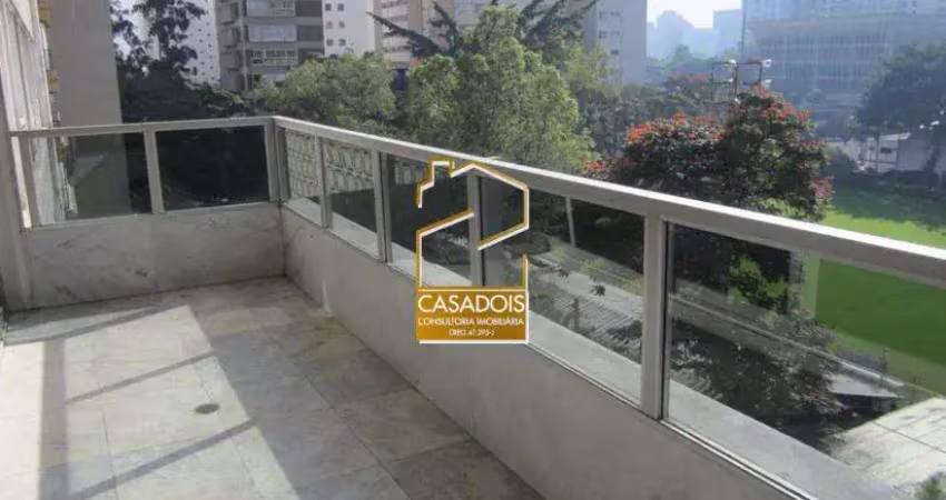 Aluguel de apartamento de 226m²au, 4 quartos e 3 vagas com vista para clube pinheiros, jardim europa