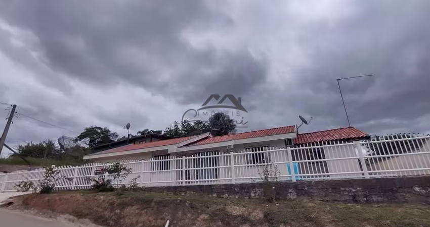 Casa com 3 quartos à venda na Rua Alfredo Ledra, 639, Campeche, Itajaí