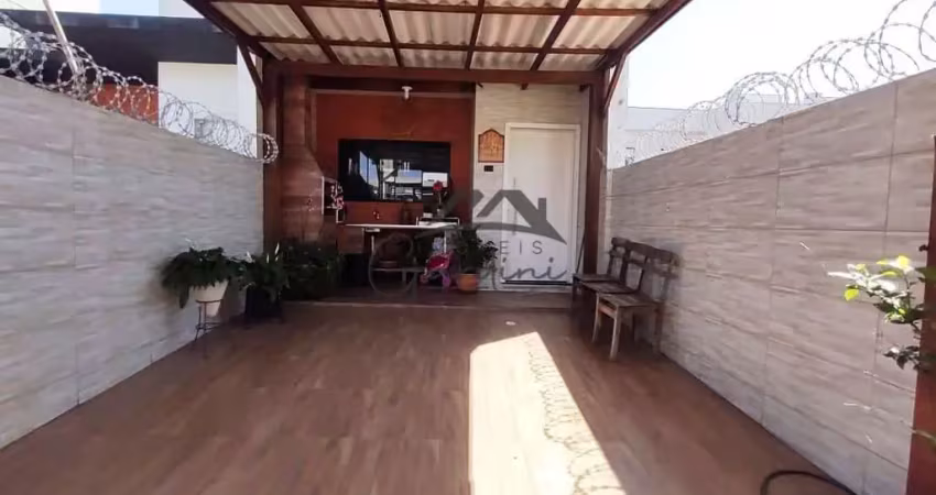 Casa com 2 quartos à venda na Rua Ayrton Senna, 100, Centro, Balneário Piçarras