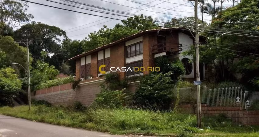 Casa com 3 quartos à venda na Rua Cleveland, 101, Santa Tereza, Porto Alegre