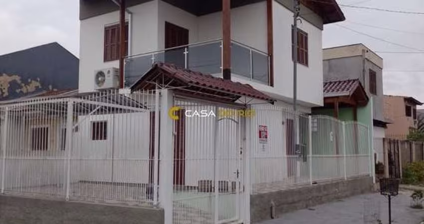 Casa com 2 quartos à venda na Rua Elmo Born, 10, Hípica, Porto Alegre