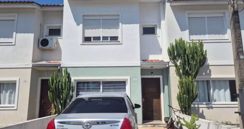 Casa em condomínio fechado com 3 quartos à venda na Avenida Edgar Pires de Castro, 2520, Hípica, Porto Alegre