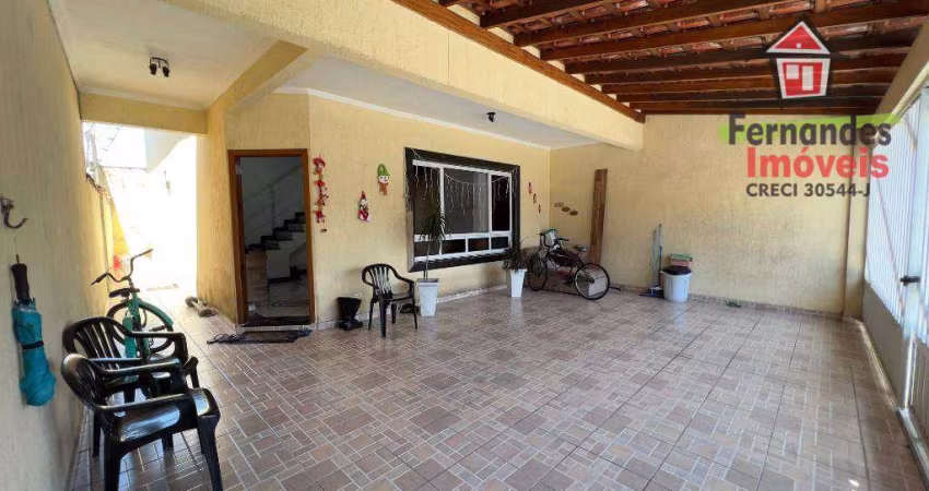 Sobrado com 3 dormitórios à venda, 126 m² por R$ 650.000,00 - Guilhermina - Praia Grande/SP