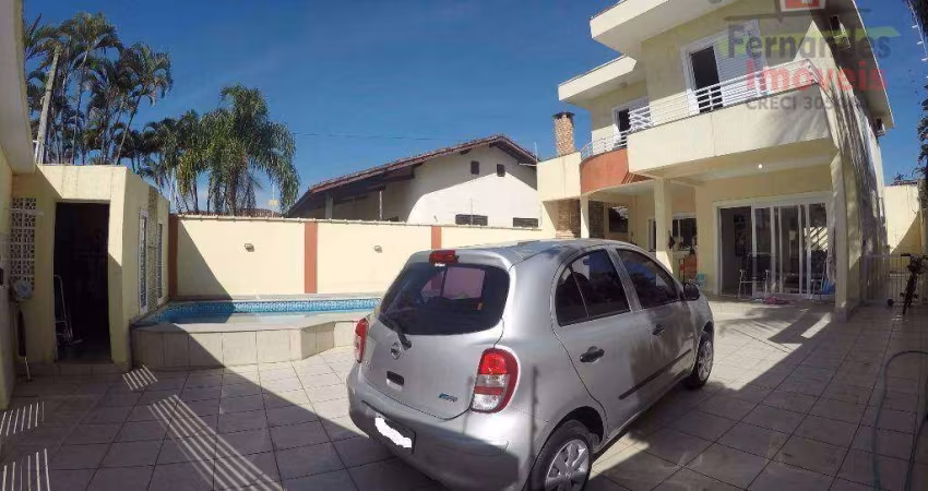 Sobrado com piscina  4 dormitórios à venda, 165 m² por R$ 1.500.000  Solemar  Praia Grande SP