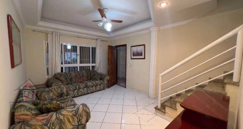 Sobrado 250 metros da praia 3 dormitórios sendo 1 suíte para alugar definitivo pacote, 120 m² por R$ 3.800/mês - Vila Guilhermina - Praia Grande/SP