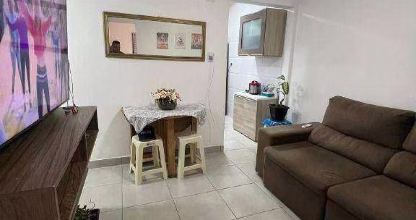 Kitão dividido  à venda, 33 m² por R$ 240.000 na Avenida Costa e Silva  Boqueirão  Praia Grande SP