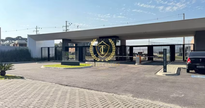 Sobrado de Alto Padrão em Condomínio Fechado