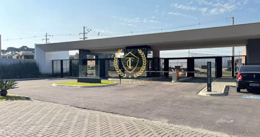 Sobrado de Alto Padrão em Condomínio Fechado