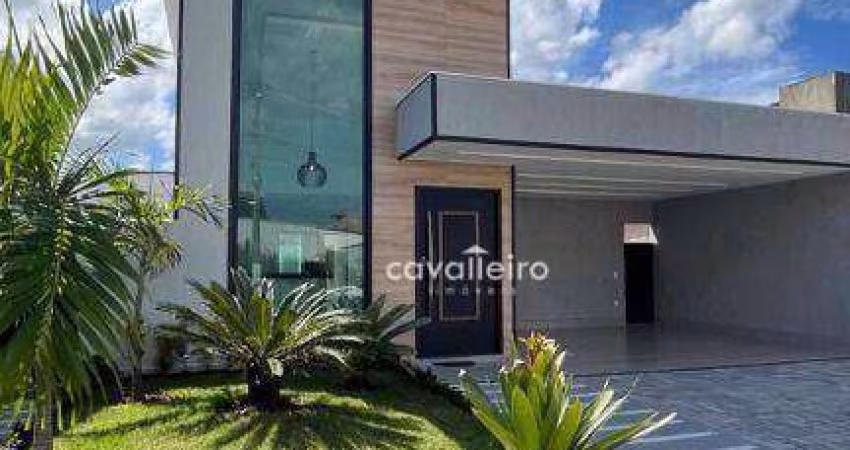 Residência com alto padrão em Condomínio as margens da RJ106 em Maricá!