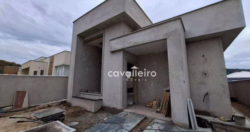 Casa com fino acabamento no Condomínio royal Garden - Maricá