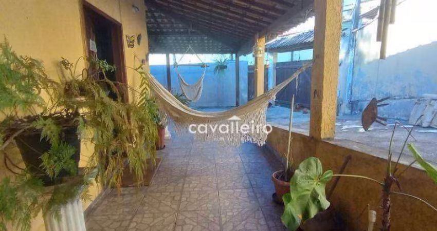 Casa com 2 dormitórios à venda, 128 m² por R$ 550.000,00 - Centro - Maricá/RJ