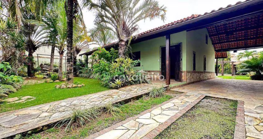 Casa com 2 dormitórios à venda, 203 m² por R$ 650.000,00 - Jardim Atlântico Central (Itaipuaçu) - Maricá/RJ