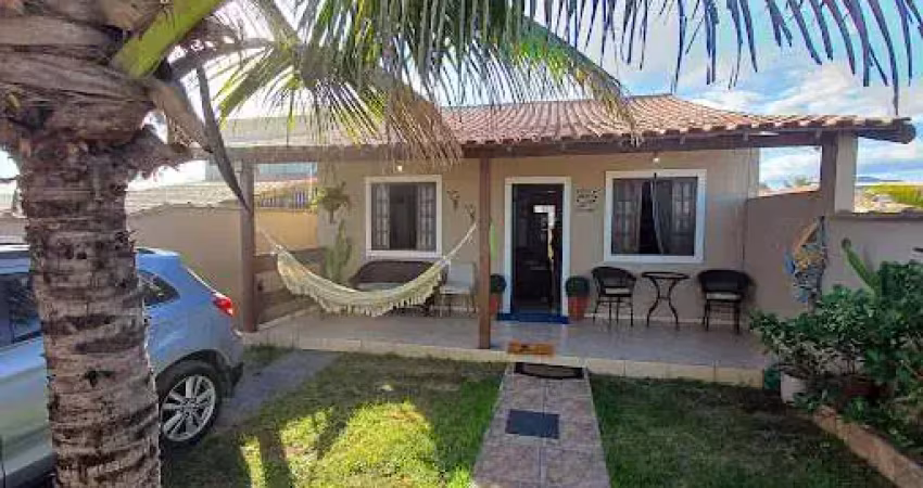 R$480mil – casa pé na areia, na praia de cordeirinho com piscina, área gourmet, maricá-rj