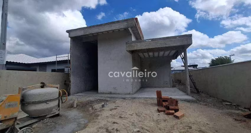 Casa condomínio dom village, com 3 dormitórios à venda, 113 m² por r$ 550.000 - ubatiba - maricá/rj
