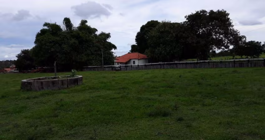 FAZENDA DUPLA APTIDÃO COM 906 ALQUEIRES EM ARAGUAÇU - TO