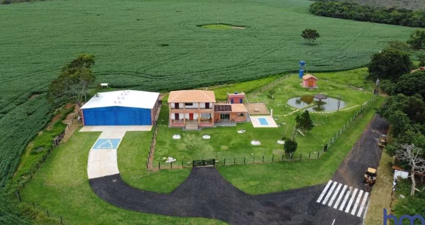 EXCELENTE FAZENDA COM 100 ALQUEIRES PAULISTAS EM PASSOS-MG DUPLA APTIDÃO