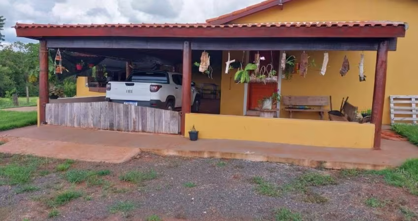 FAZENDA COM 17 ALQUEIRES DE DUPLA APTIDÃO EM CAMPINA VERDE-MG