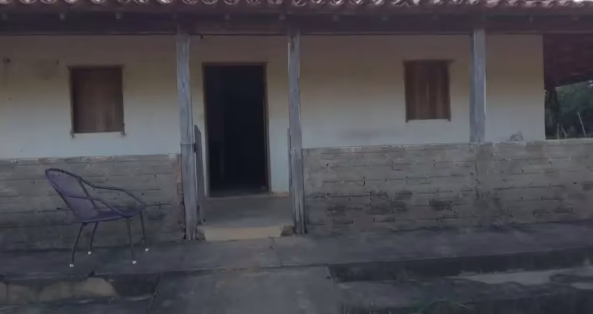 Fazenda de dupla aptidão com 62 alqueires em curimatá-pi