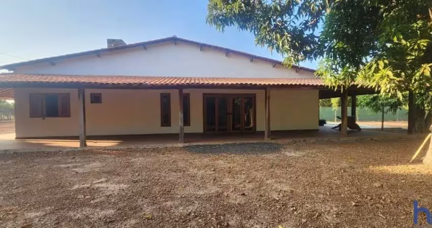 Fazenda com 6.500 hectares de dupla aptidão em água branca-pi