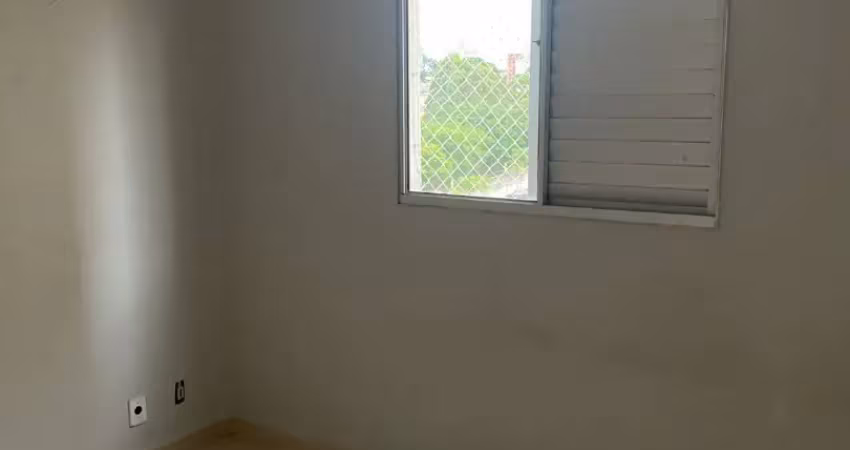 Casa bem localizada no campo limpo para locação com 1 dormitório