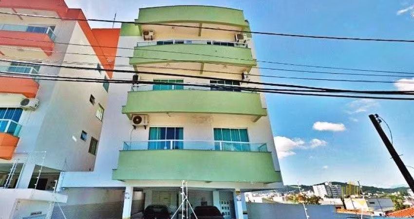APT. Bairro Areias em São José/SC