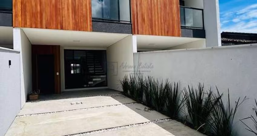 Geminado à venda em Joinville, Iririú, com 3 quartos, com 105.97 m²