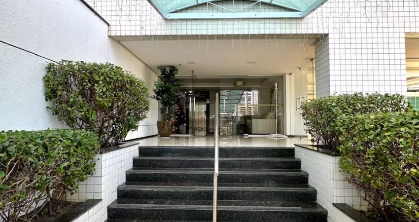 Lindo Apartamento , amplo e arejado em ótima localização