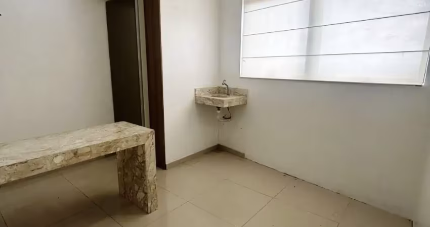 Sala comercial com 3 salas para alugar na Avenida Professor Carlos Cunha, Jaracaty, São Luís